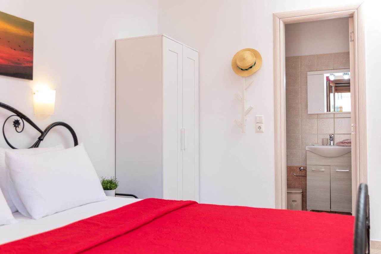 Naxos Diamond Studios Apartments Naxos City Экстерьер фото