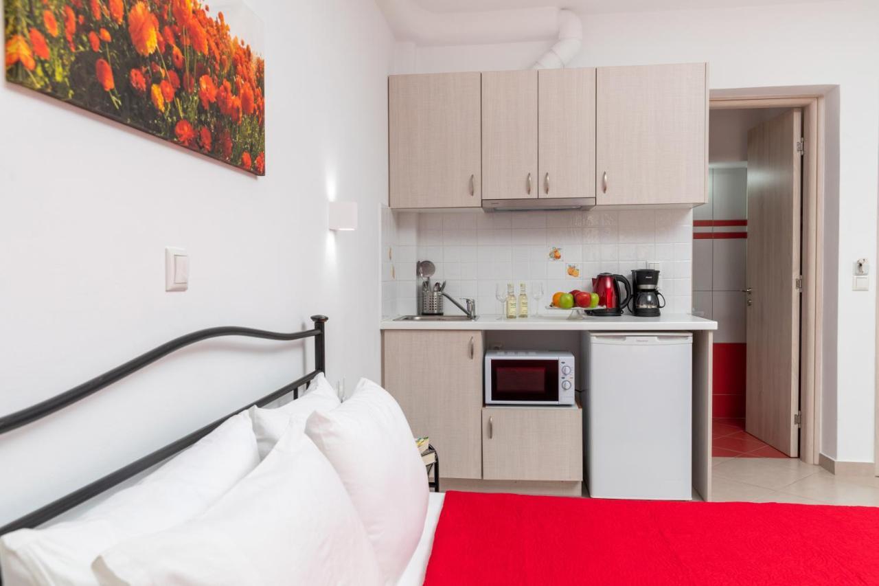 Naxos Diamond Studios Apartments Naxos City Экстерьер фото