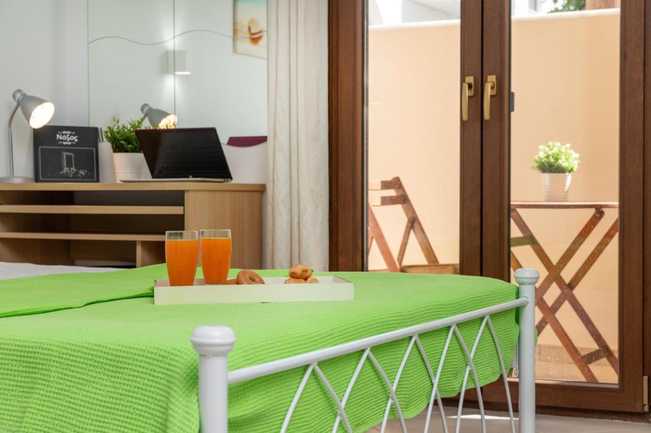 Naxos Diamond Studios Apartments Naxos City Экстерьер фото