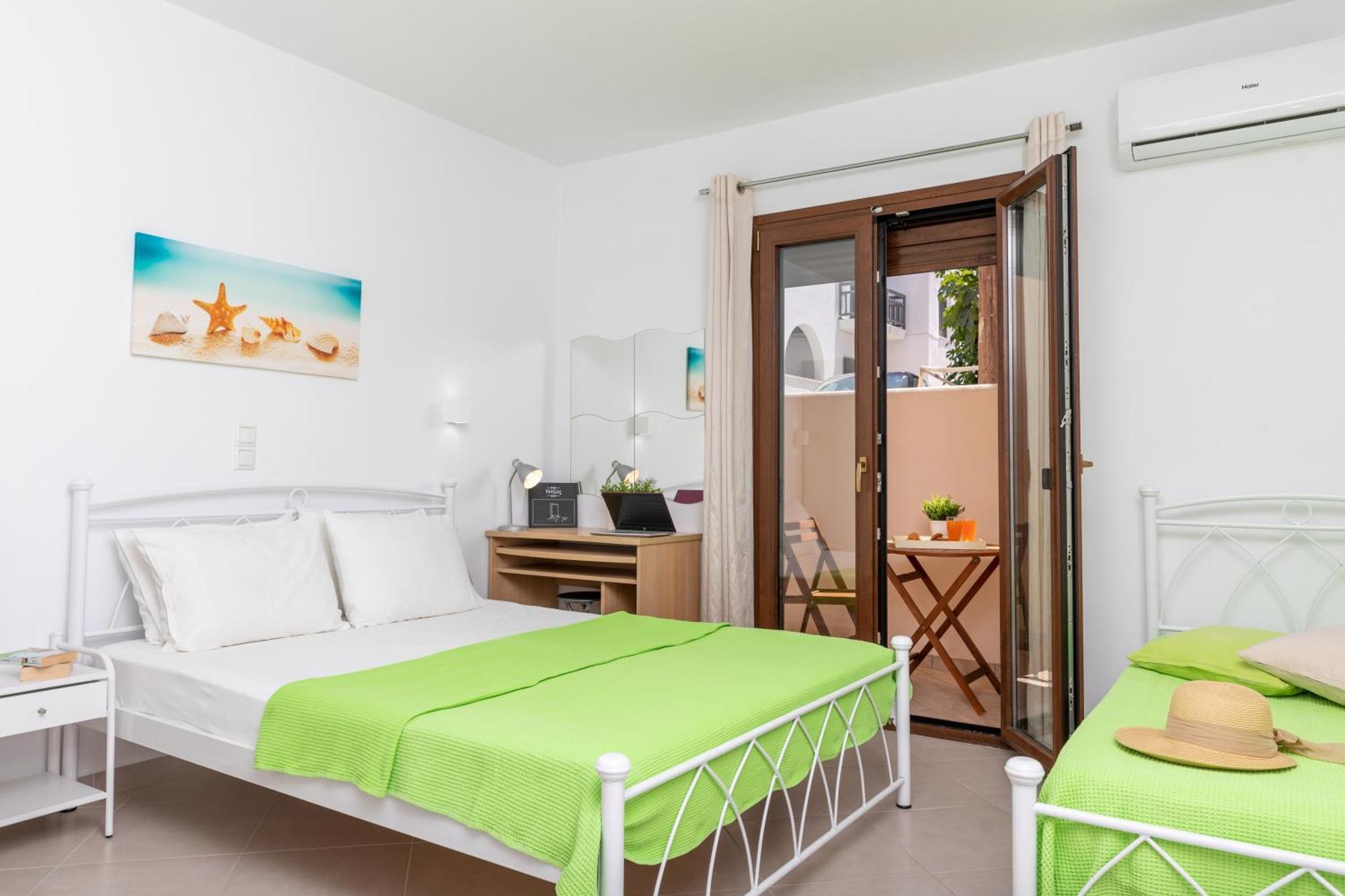 Naxos Diamond Studios Apartments Naxos City Номер фото