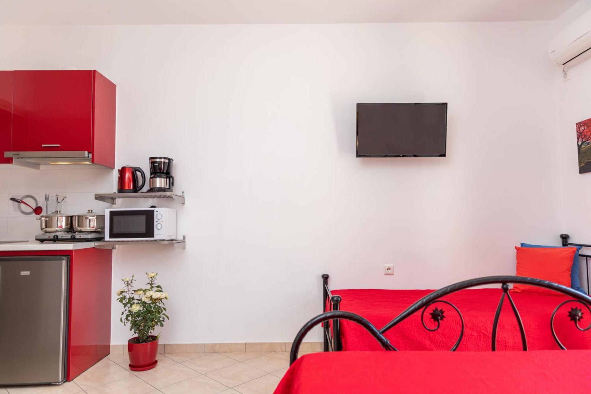 Naxos Diamond Studios Apartments Naxos City Номер фото